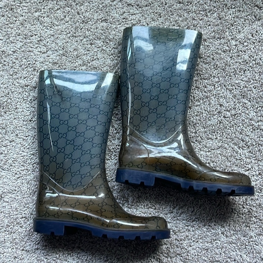 Authentic Gucci Monogram Edinburg Rubber Rain Boot